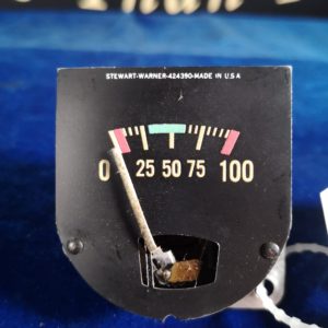 OIL PRESSURE GAUGE (STEWART WARNER) 0-100 PSI