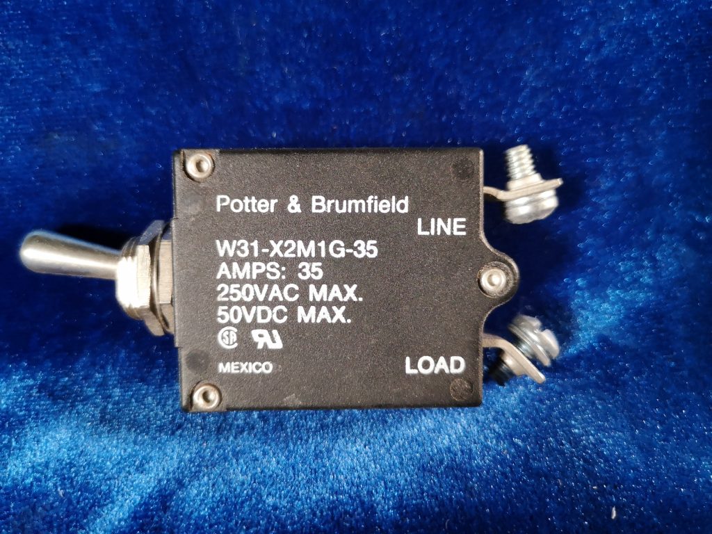 CIRCUIT BREAKER SWITCH CIRCUIT BREAKER SWITCH