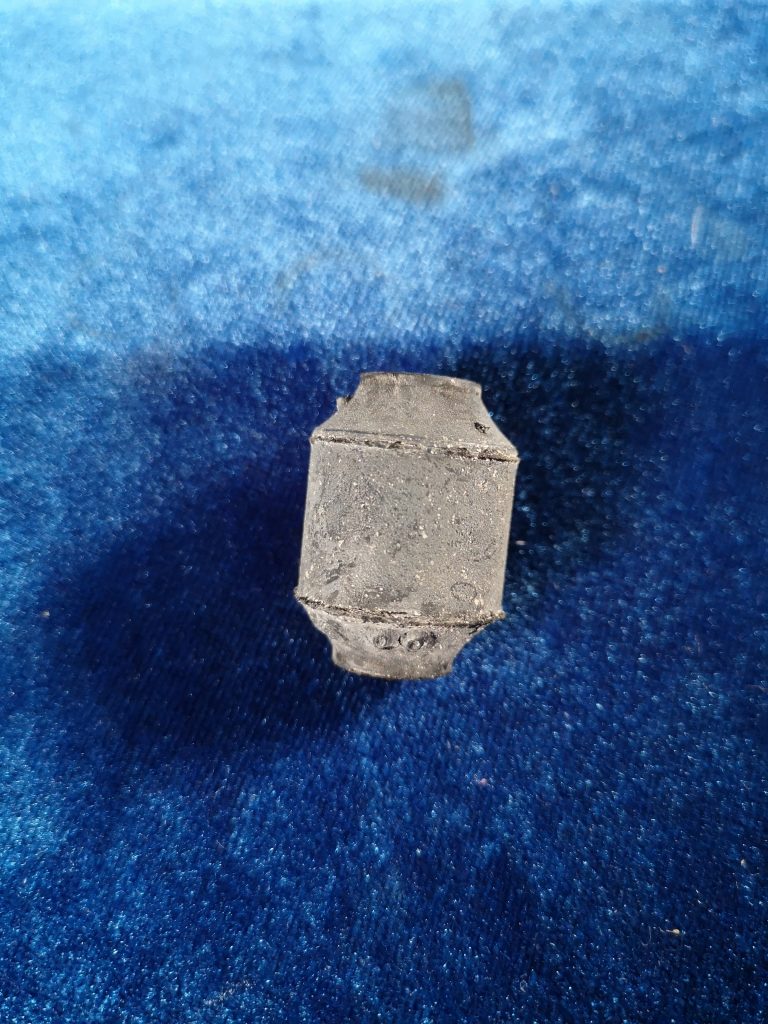 ALT SHOCK MOUNT