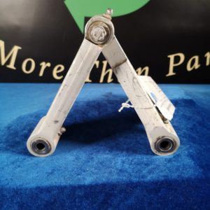 TORQUE LINK (NOSE GEAR)