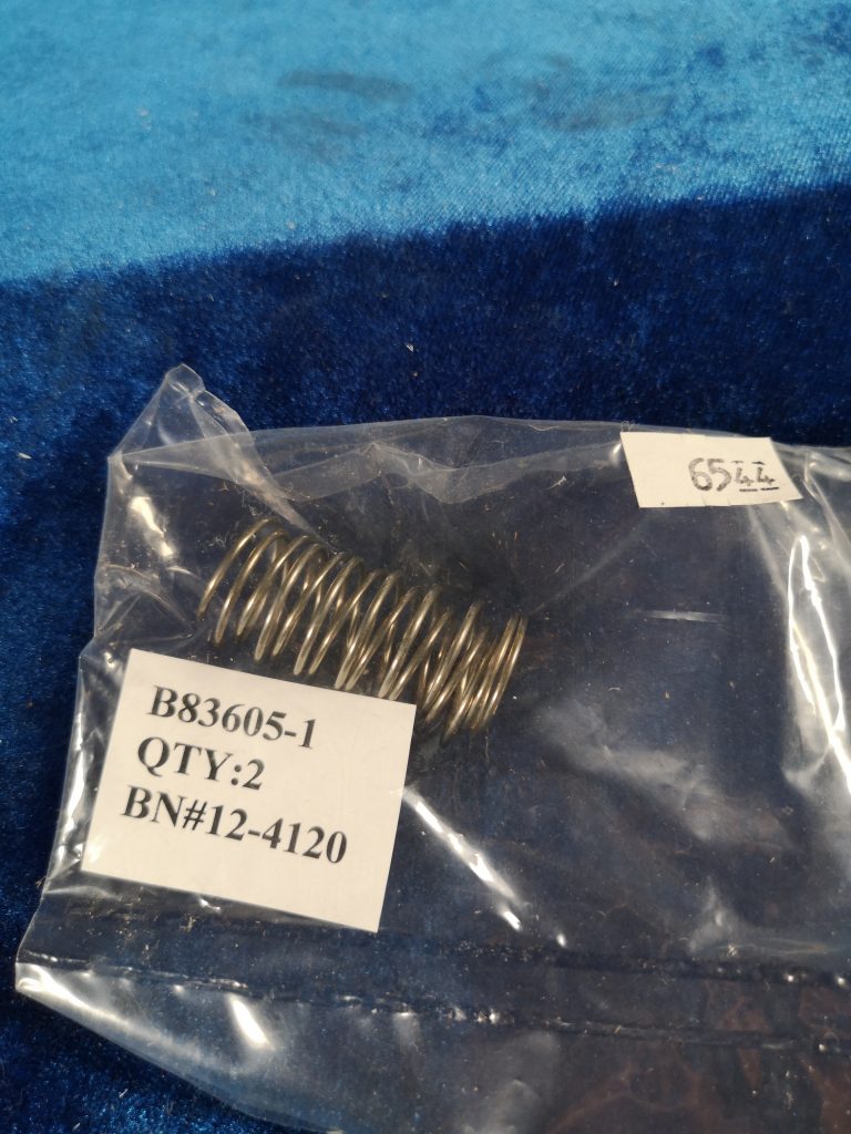 BENCH SEAT (DHC2)