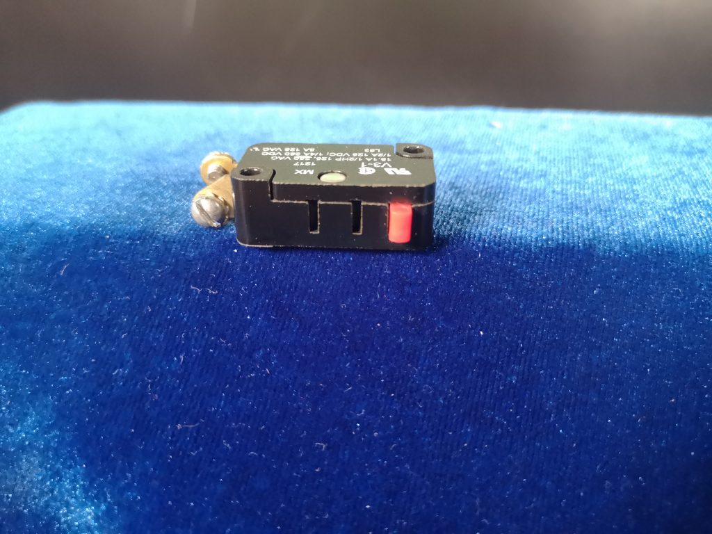 TAIL WHEEL SWITCH (DHC3)