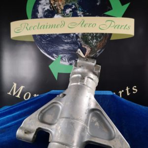 NOSE GEAR TRUNION CASTING# 21689 2014KAE-1