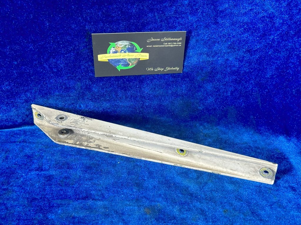 BRACKET ASSY - MAIN GEAR DOOR INBRD BRACKET ASSY - MAIN GEAR DOOR INBRD