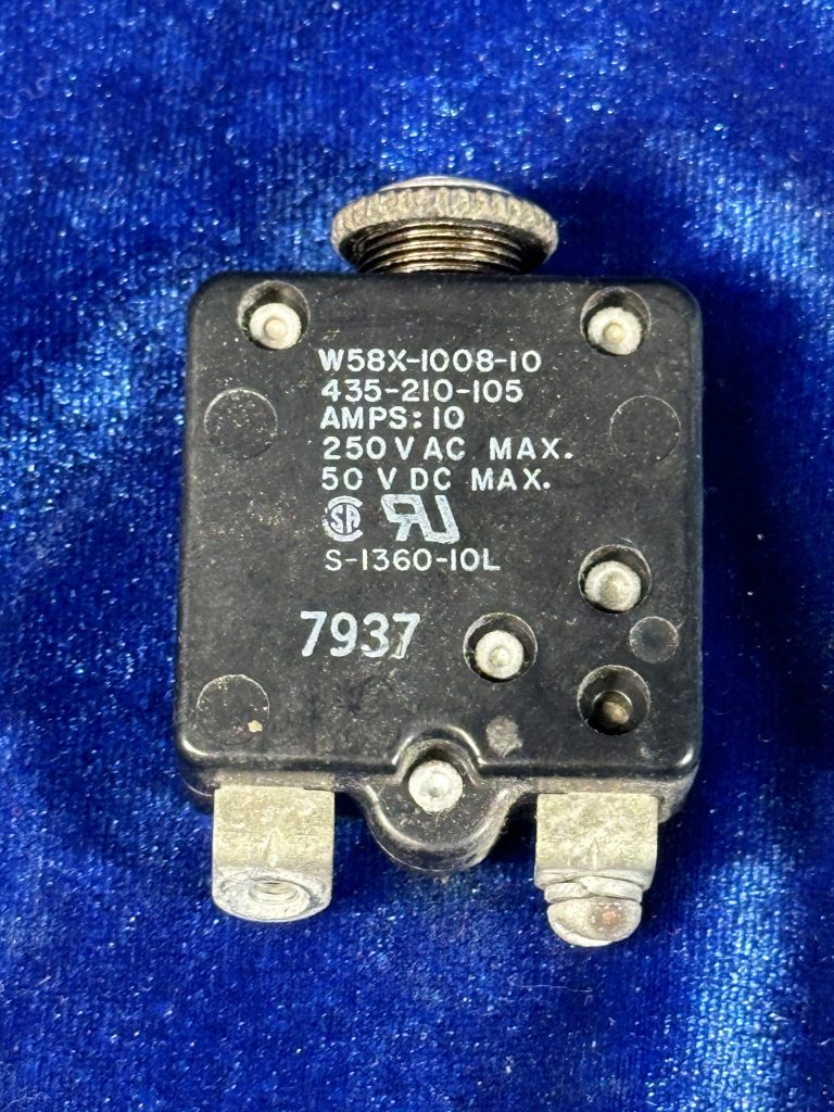 CIRCUIT BREAKER - 10 amp