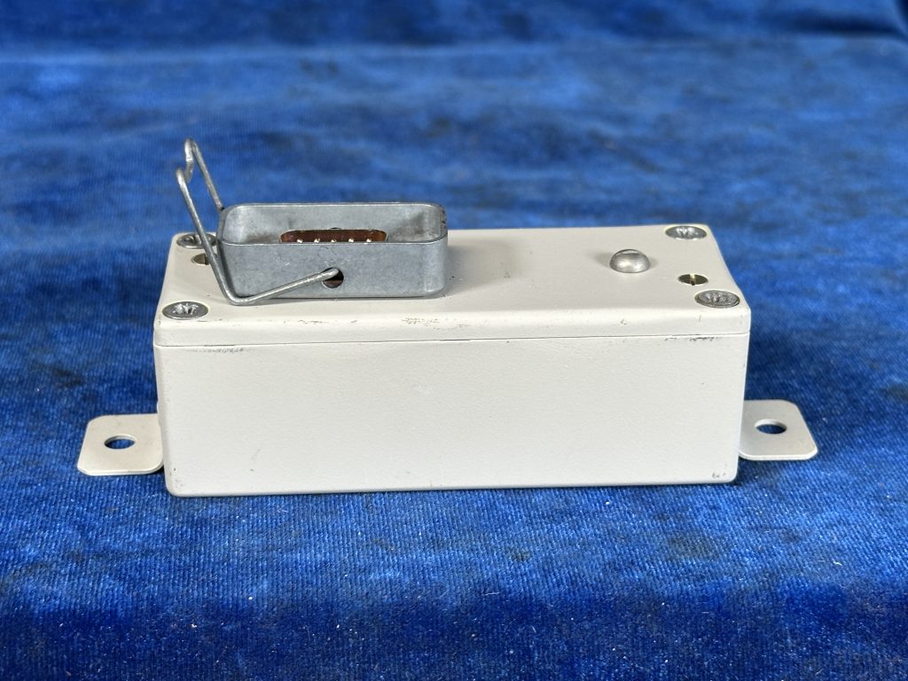 ALTERNATOR OUTPUT WARNING LAMP SENSOR 