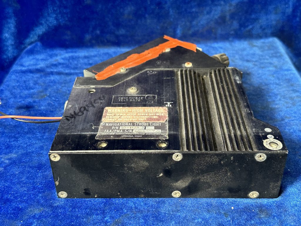 STROBE ASSY  RH TIP - 21volt (TESTED FUNCTIONAL) 