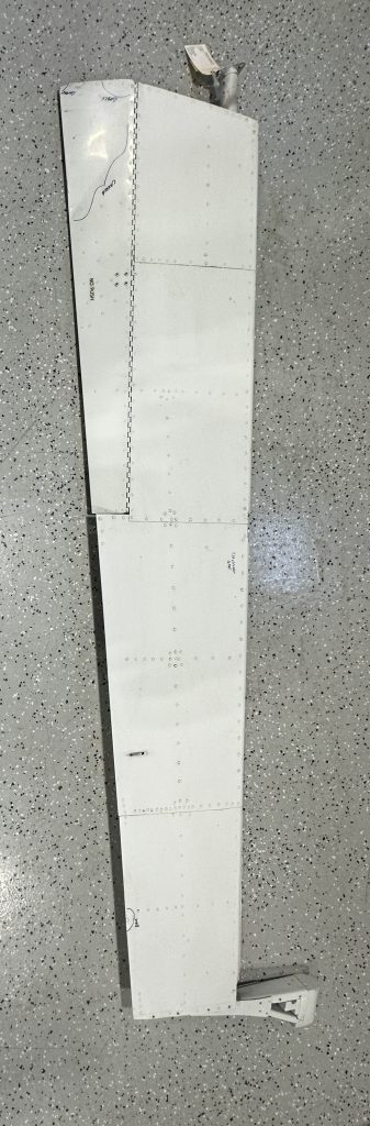 RH ELEVATOR ASSY WITH TRIM TAB (DAMAGED) RH ELEVATOR ASSY WITH TRIM TAB (DAMAGED)