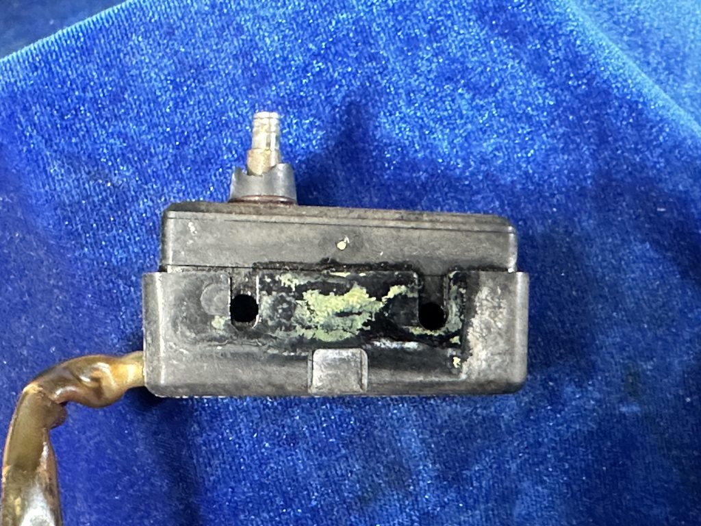 SWITCH - NOSE GEAR 