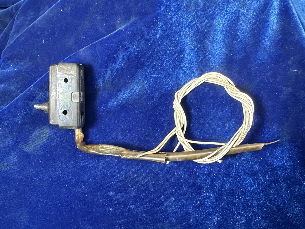 SWITCH - NOSE GEAR 