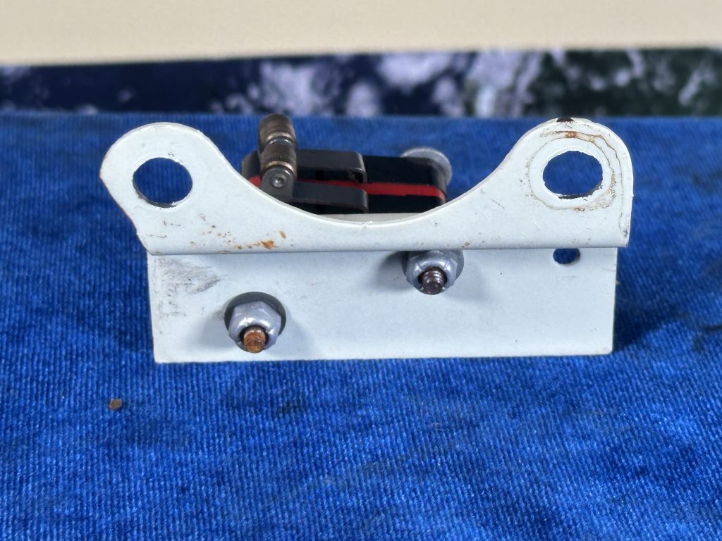 SWITCH (QTY 2) WITH MOUNTING BRACKET