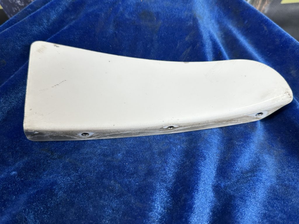 COWL STRAKE LH & RH (BLR AEROSPACE)