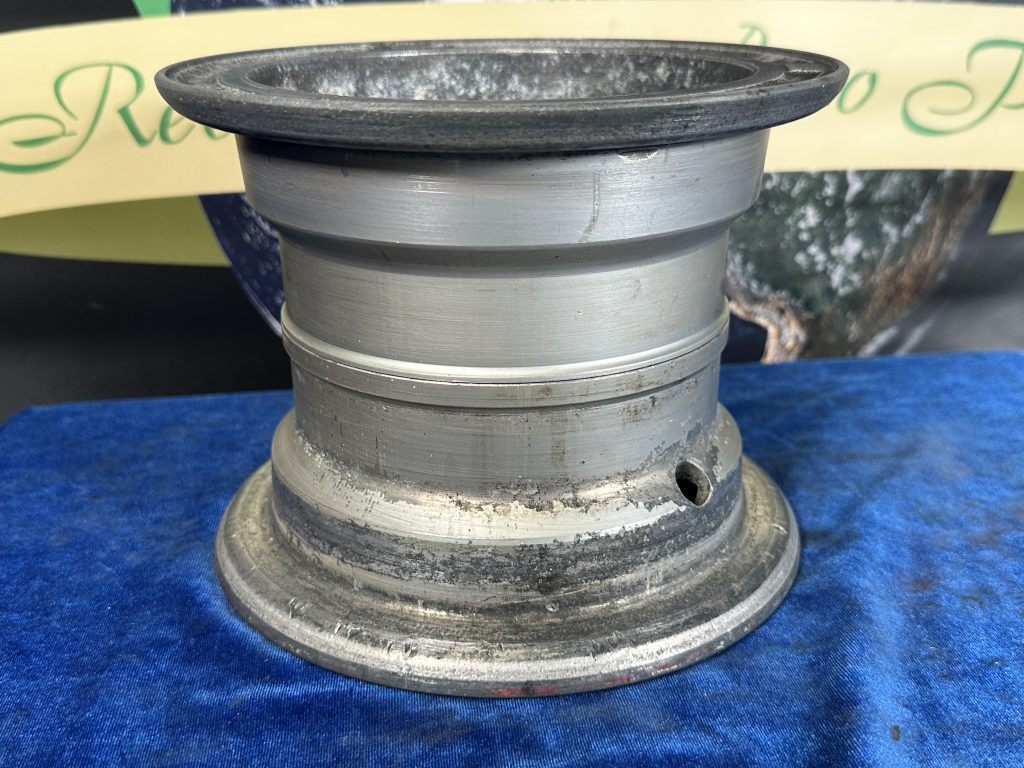 WHEEL ASSY 6.00-6 (CLEVELAND) 2 WHEEL ASSY 6.00-6 (CLEVELAND) 2