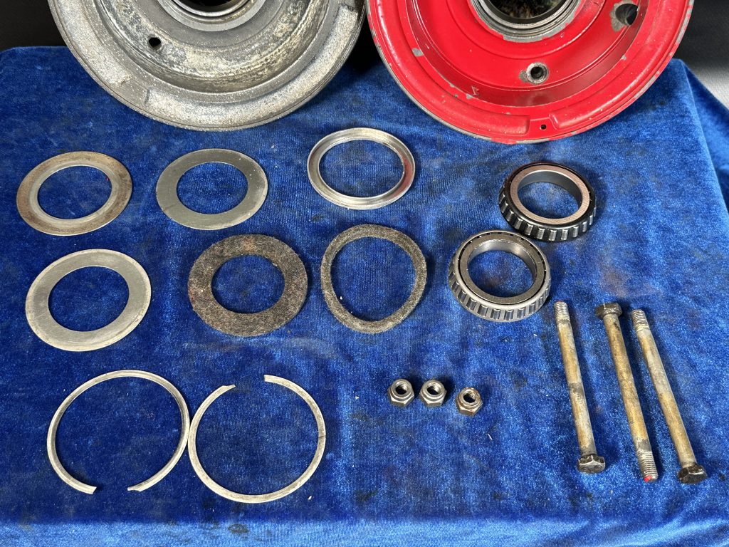 WHEEL ASSY 6.00-6 (CLEVELAND) WHEEL ASSY 6.00-6 (CLEVELAND)