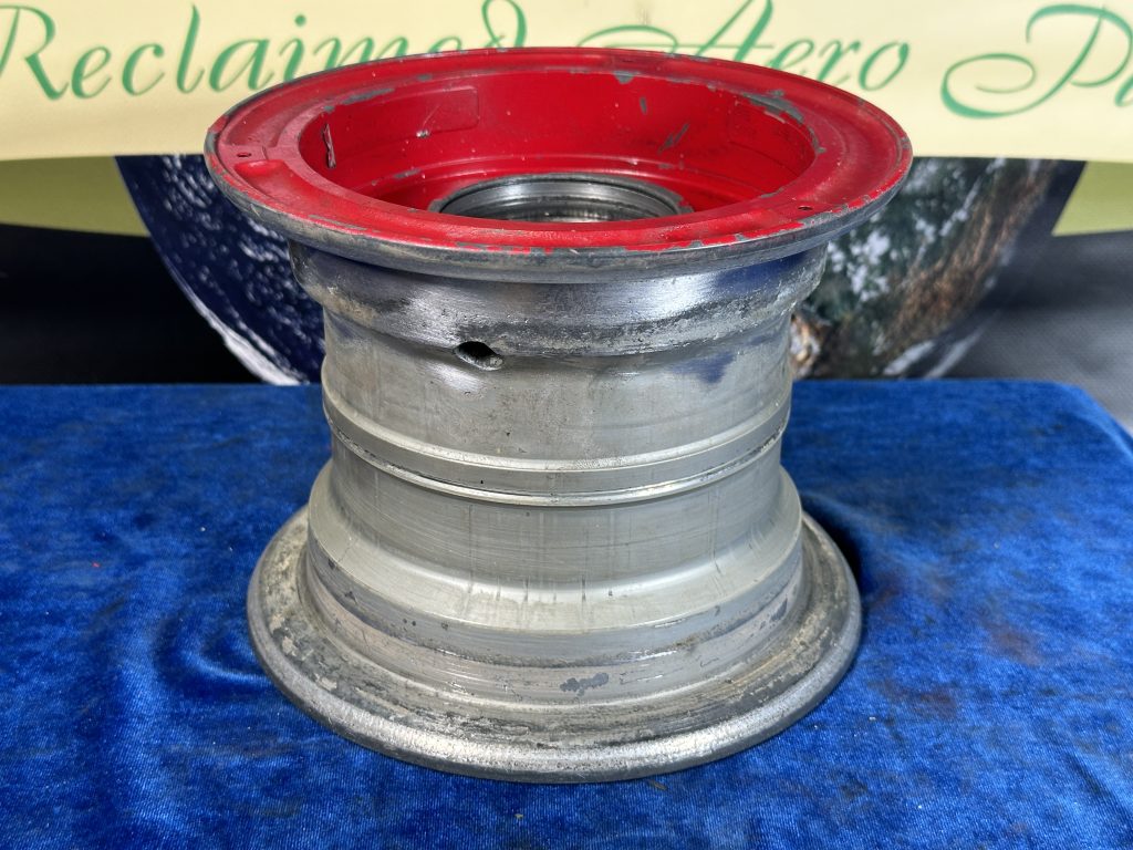 WHEEL ASSY 6.00-6 (CLEVELAND) WHEEL ASSY 6.00-6 (CLEVELAND)