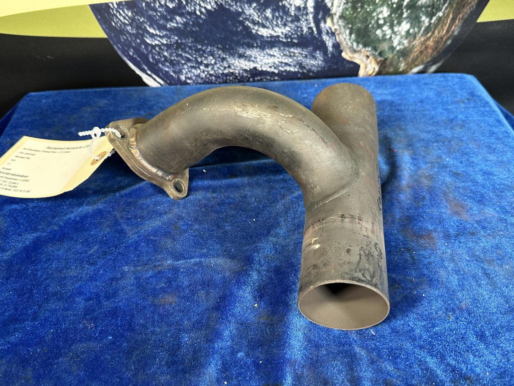 EXHAUST RISER - LH CENTER
