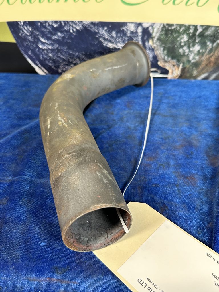EXHAUST ELBOW INTERMEDIATE - RH REAR