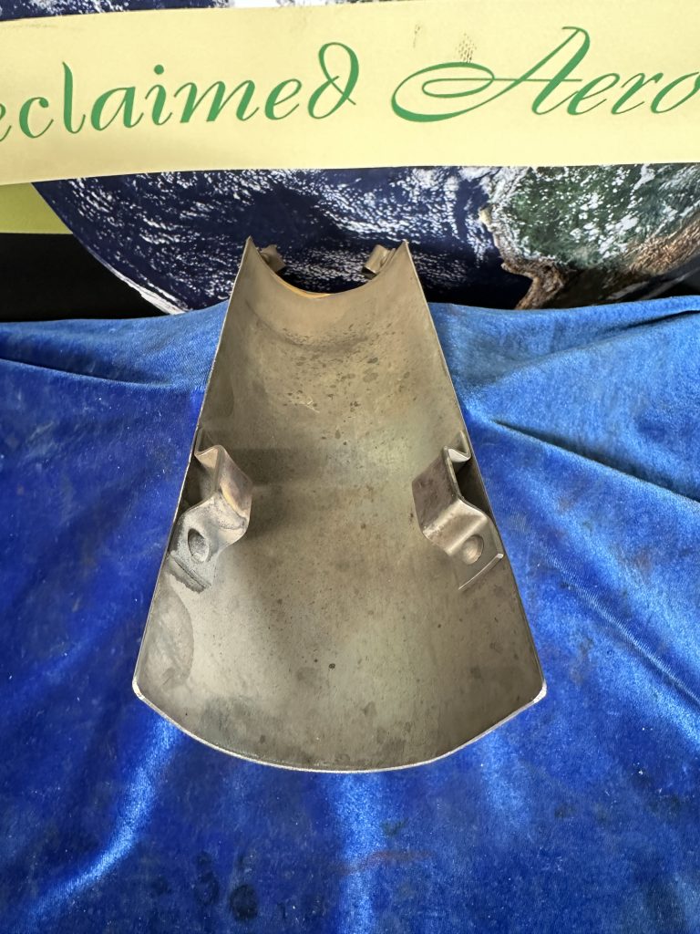 HEAT SHIELD - MAGNETO RH (TIO-LTIO 540J2B)