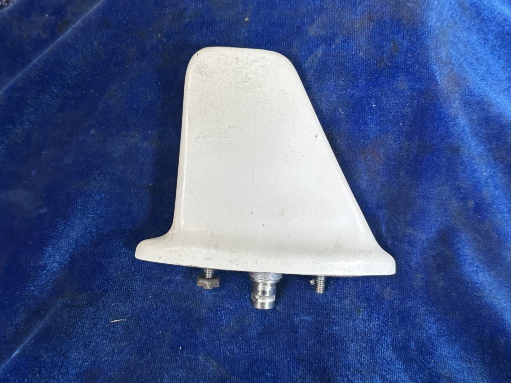 ANTENNA DME TRANSPONDER (COMANT)