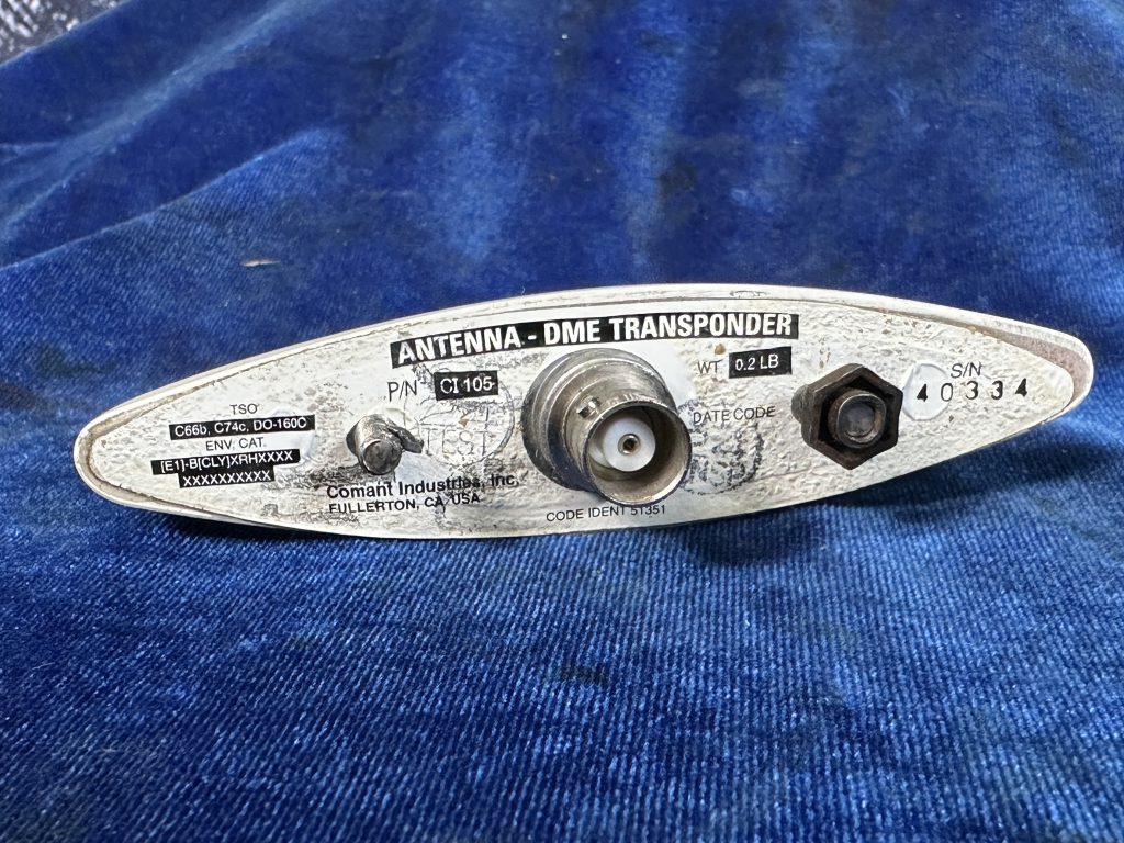 ANTENNA DME TRANSPONDER (COMANT)