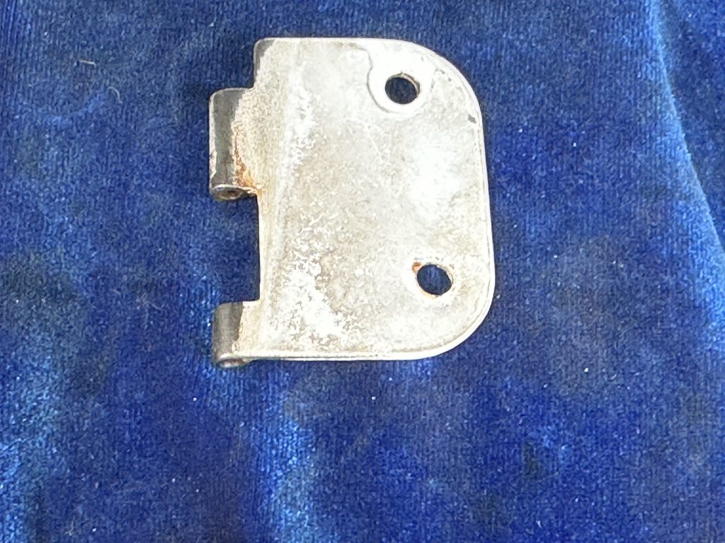 HINGE HALF - RH UPPER FWD AIRFRAME HINGE HALF - RH UPPER FWD AIRFRAME