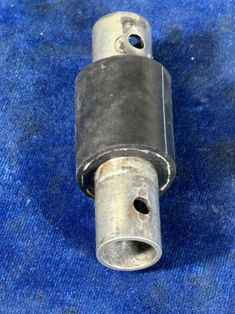 JOINT - UNIVERSAL JOINT - UNIVERSAL