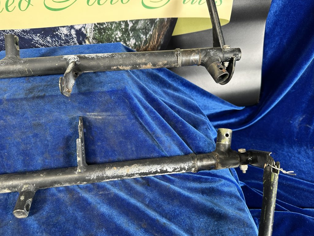 WELD ASSY - LH & RH RUDDER CONTROL WITH LINK ASSY WELD ASSY - LH & RH RUDDER CONTROL WITH LINK ASSY