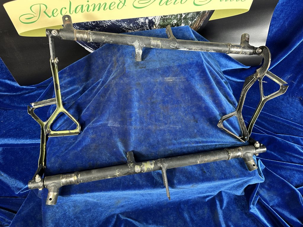 WELD ASSY - LH & RH RUDDER CONTROL WITH LINK ASSY WELD ASSY - LH & RH RUDDER CONTROL WITH LINK ASSY