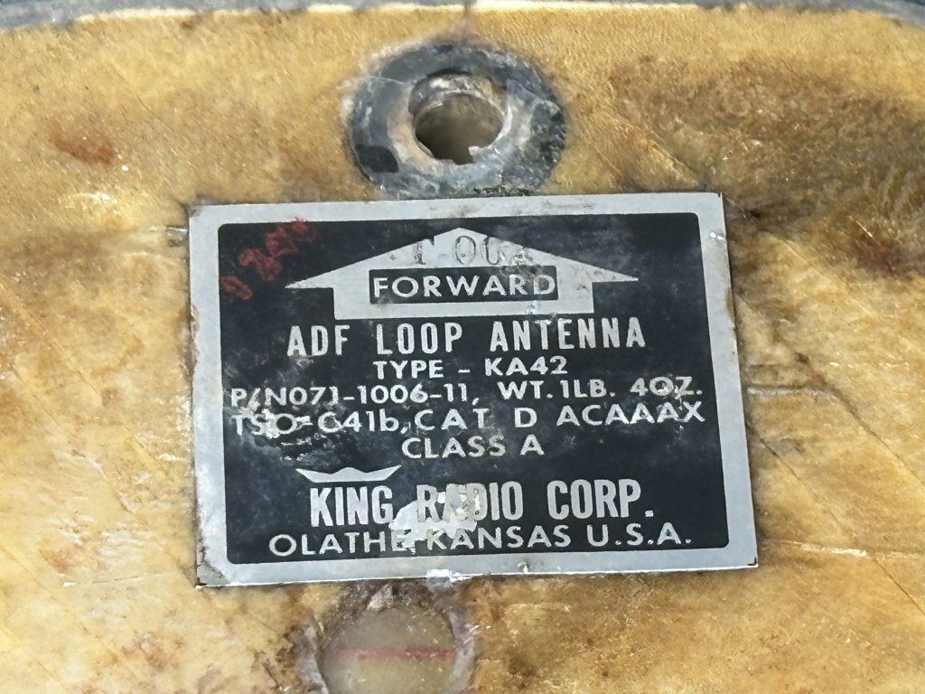 ANTENNA - ADF LOOP (KING)