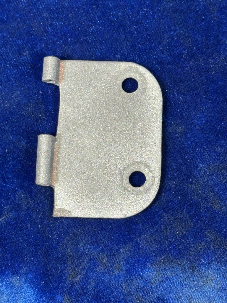 HINGE HALF - LH FUSELAGE LOWER