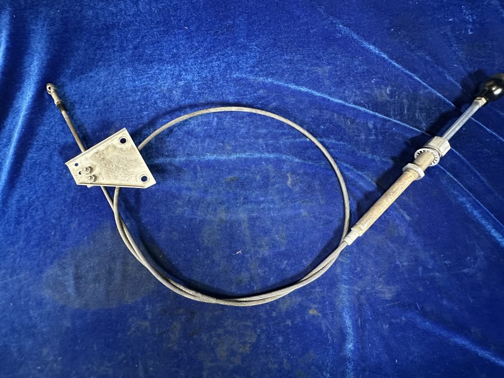 PROP CONTROL WITH ROD END & MOUNT 65in LENGTH
