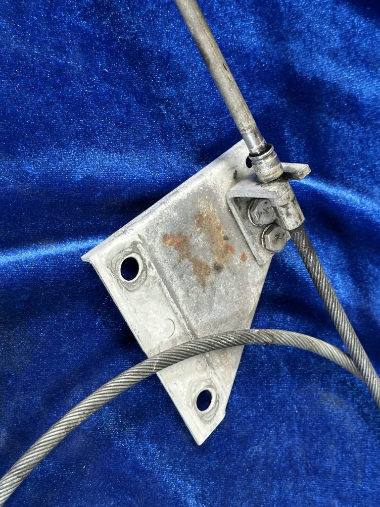 PROP CONTROL WITH ROD END & MOUNT 65in LENGTH