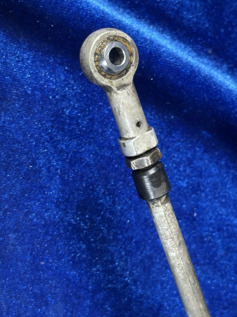 PROP CONTROL WITH ROD END & MOUNT 65in LENGTH
