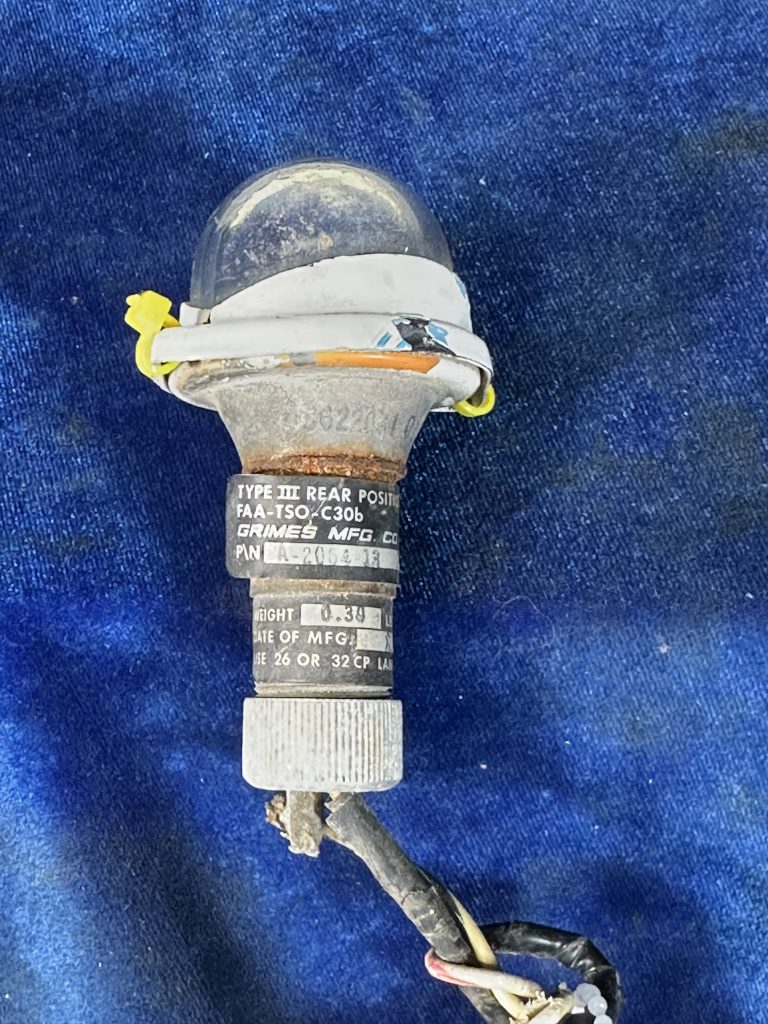 LIGHT ASSY TAIL NAV (GRIMES)