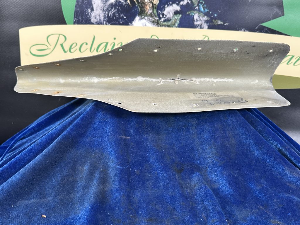FAIRING MID DORSAL (STENE AVIATION) REPAIRS REQ'D