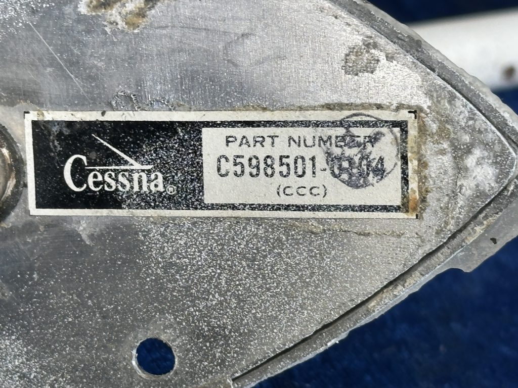 ANTENNA VHF ANTENNA VHF