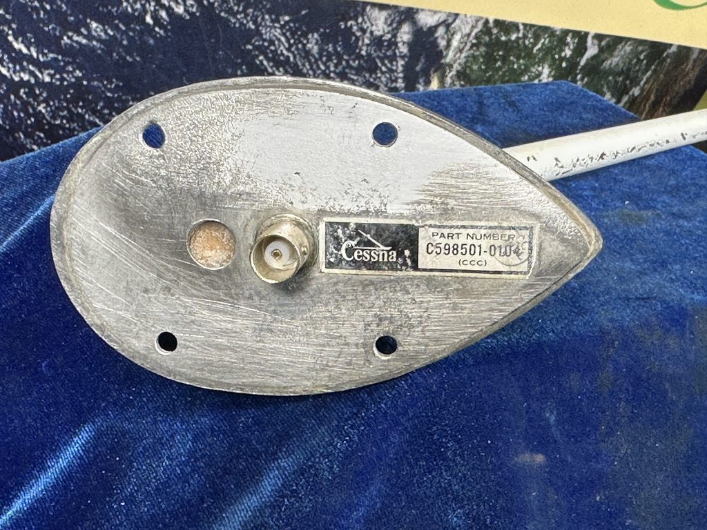 ANTENNA VHF ANTENNA VHF