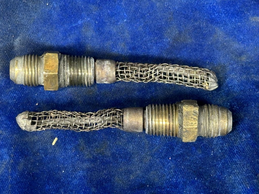 STRAINER - FULE TANK QTY 2