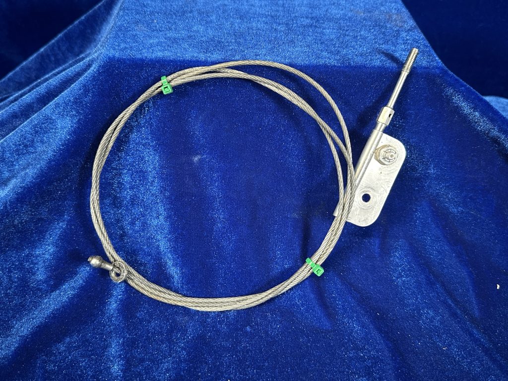CABLE ASSY - FLAP RETRACT LH & RH DIRECT + CLAMP