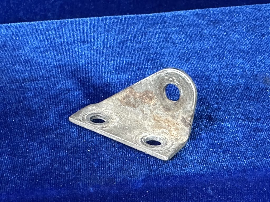 FITTING - SEAT BELT OUTBRD LH OR INBRD RH