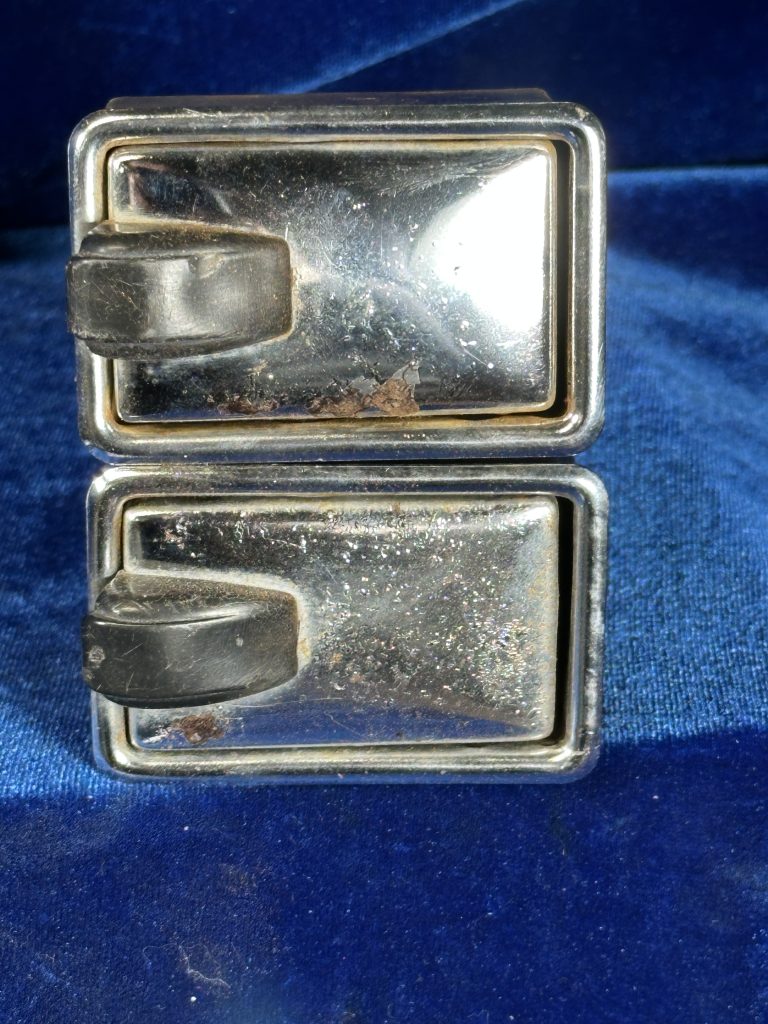 ASH RECEIVER - ASH TRAY REAR ARMREST (QTY 2)