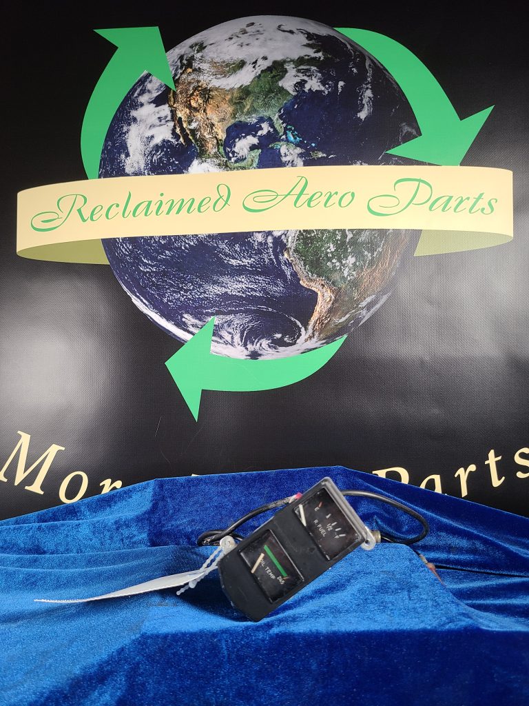 R/H FUEL / OIL TEMP GAUGE CLUSTER