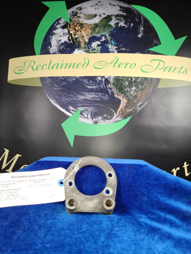 TORQUE PLATE ASSY R/H