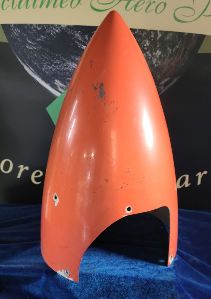 DOME SPINNER (COMPOSITE)