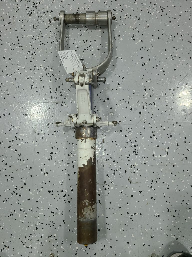 SHOCK STRUT ASSY - NOSE GEAR