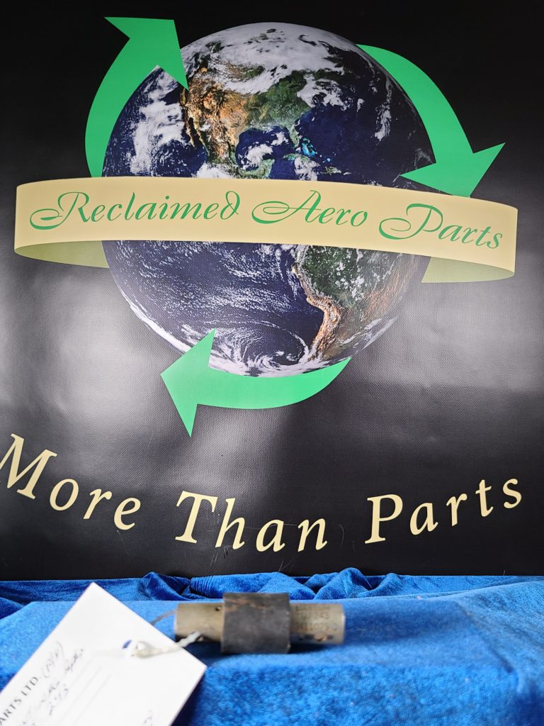 UNIVERSAL JOINT (APEX) R/H