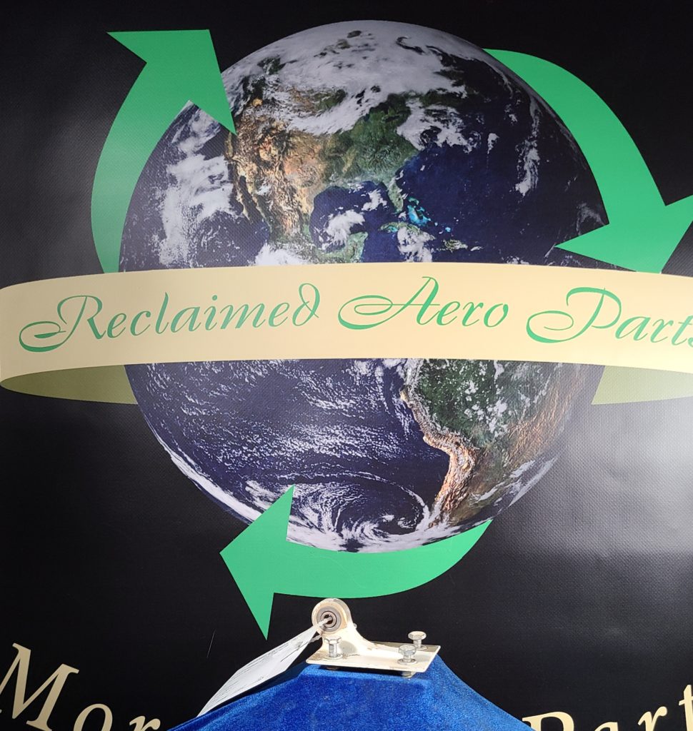 AILERON HINGE ASSY INBRD L/H WING