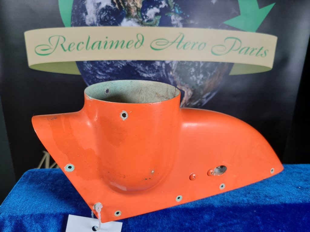 VERTICAL STAB TIP (ROTATING BEACON)