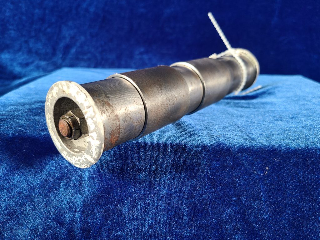 AXLE, SPACER, CAP, BOLT