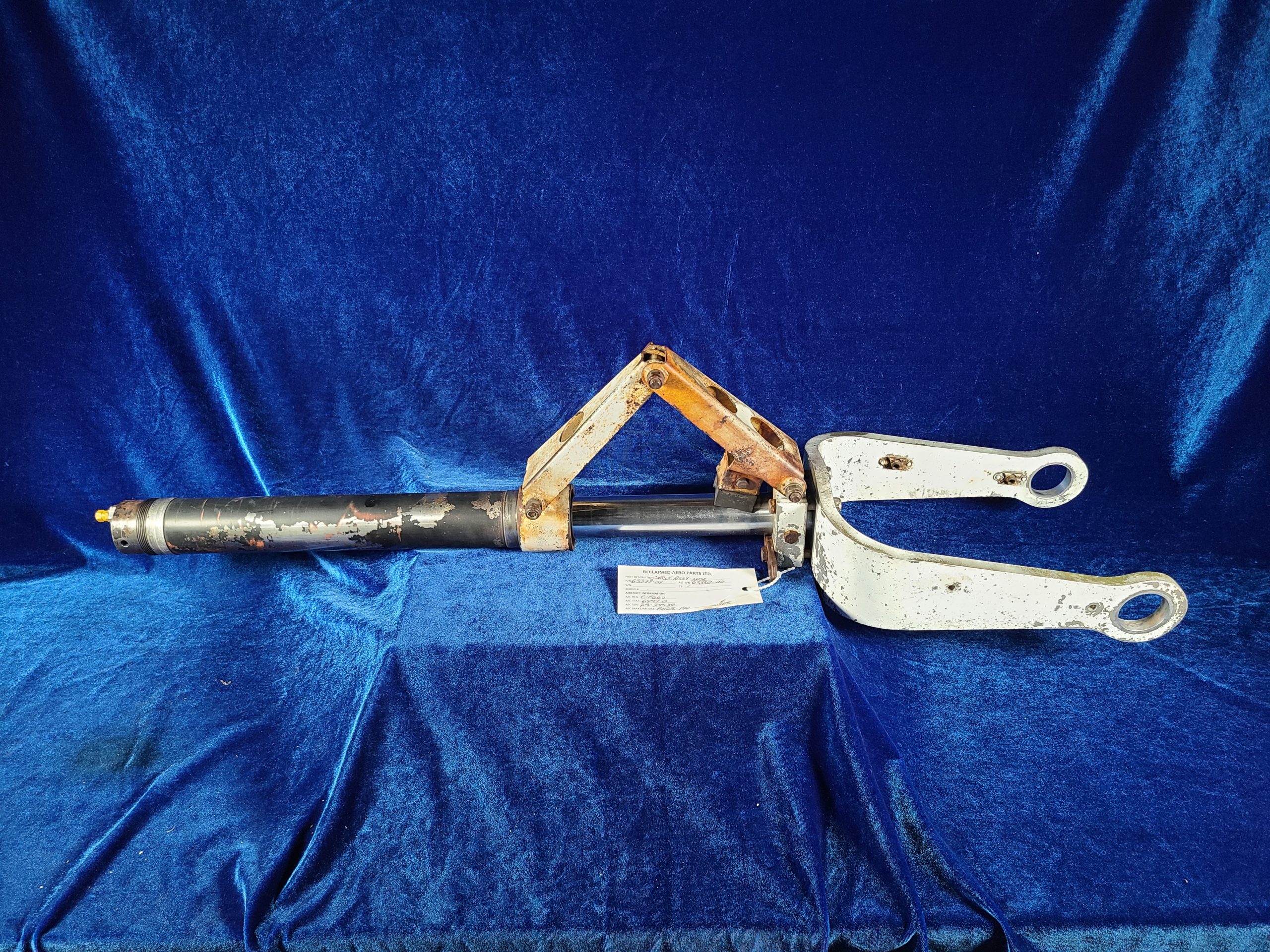 STRUT ASSY - NOSE